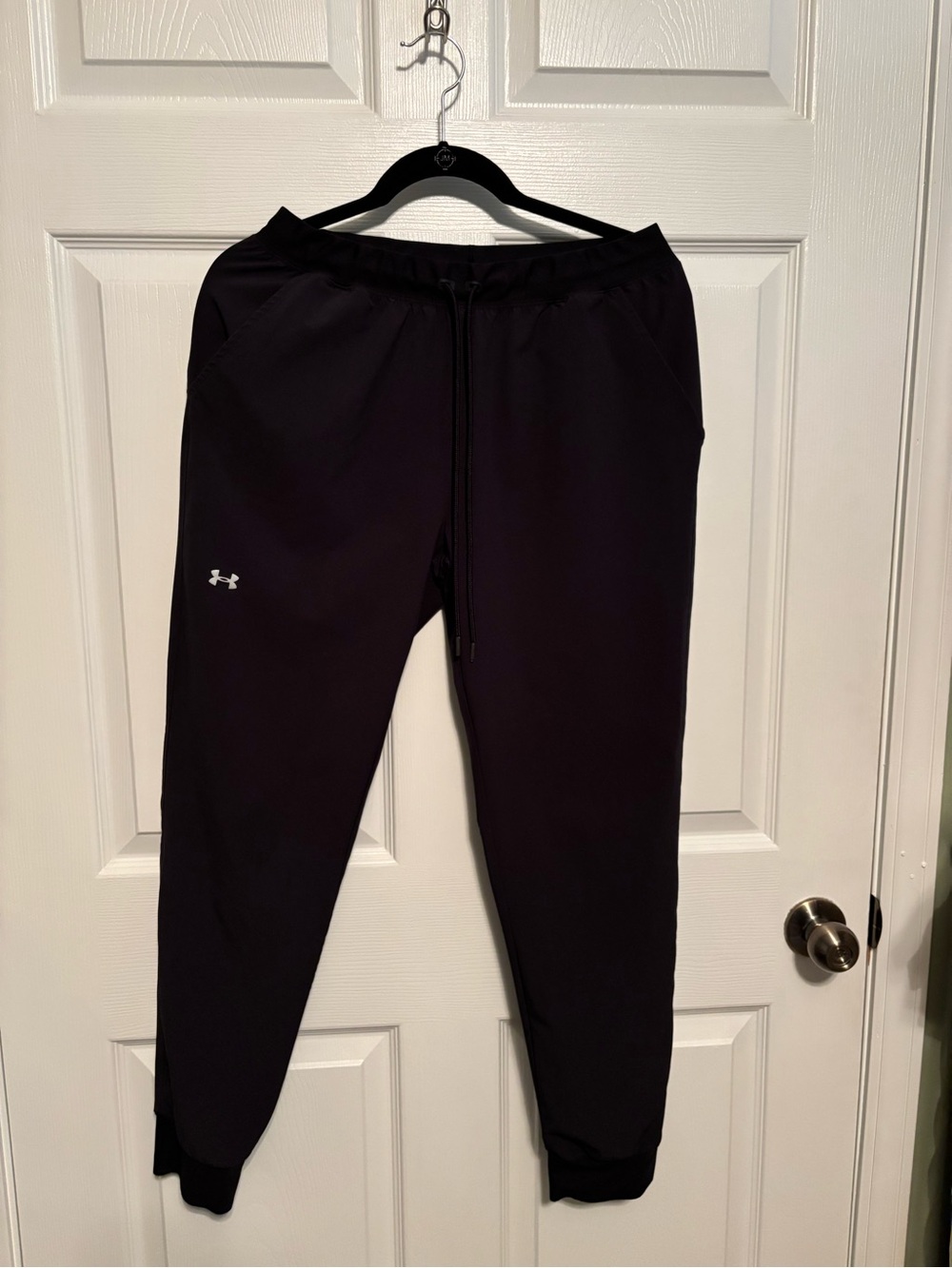Under Armour Black Women's Jogger Pants W14-16” I27”